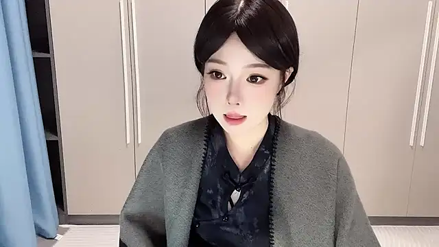 Q-ing online show from 14, 11, 2025