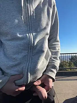 takuyapp online show from 4, 1, 2025