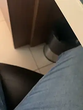 Snapshot of smithrosinha chatting on 3, 2, 2025 smithrosinha online show from 3, 2, 2025