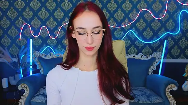 Evelyn Rush online show from 16, 11, 2025