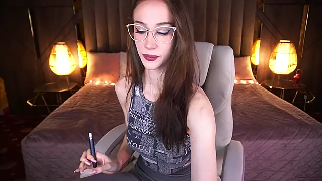 Evelyn Rush online show from 27, 2, 2025