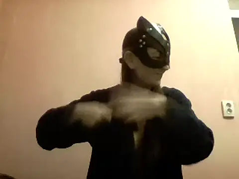 MaxWellas6 online show from 8, 1, 2025