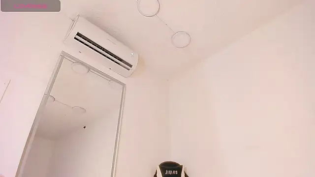 vera candella online show from 8, 1, 2026