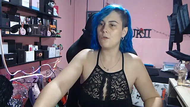 Snapshot of sukii93 chatting on 26, 5, 2026 sukii93 online show from 26, 5, 2026