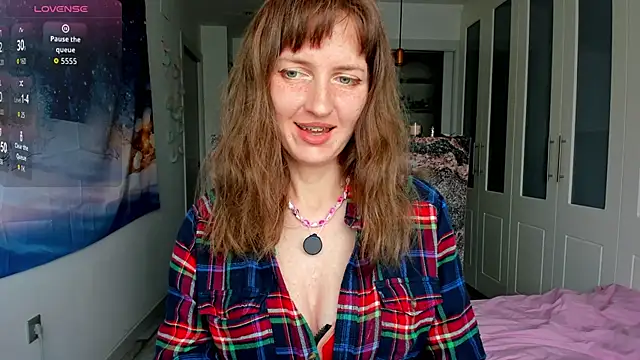 YourSexyNeighbour online show from 19, 12, 2025