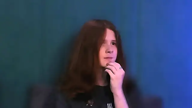 ZaynGraham online show from 3, 10, 2025