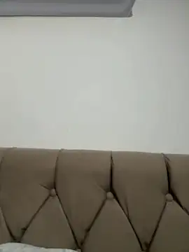 palomamoraid online show from 14, 1, 2025