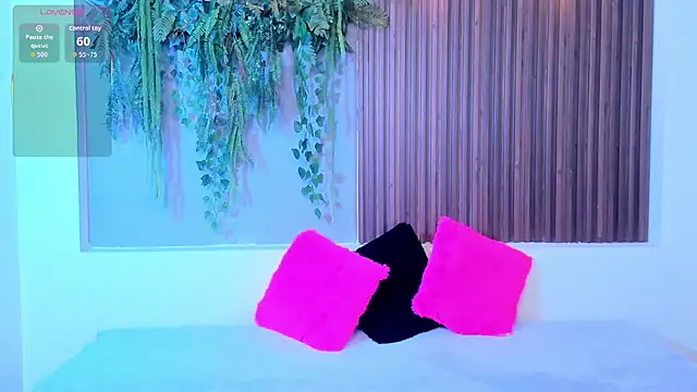 AmyBarton02 online show from 20, 9, 2025