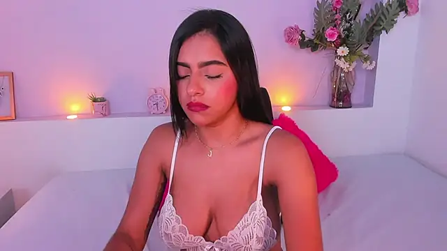 AmyBarton02 online show from 13, 12, 2024