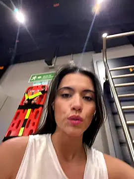 Nicole stonee online show from 23, 9, 2025