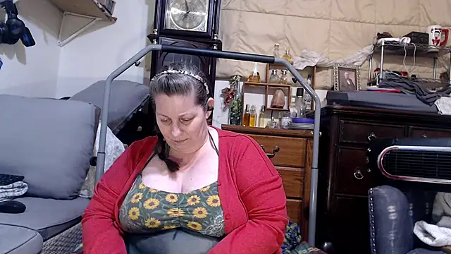 ladyscarlotta online show from 18, 9, 2025