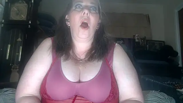 Snapshot of ladyscarlotta chatting on 6, 6, 2026 ladyscarlotta online show from 6, 6, 2026