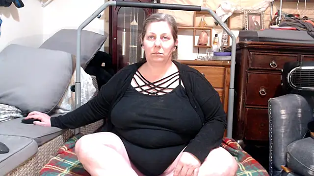 ladyscarlotta online show from 22, 9, 2025