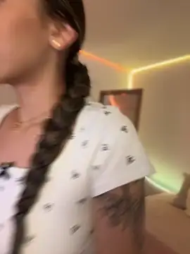 AmmyCollinsW online show from 7, 10, 2025