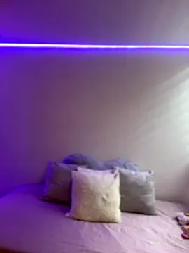 AmmyCollinsW online show from 10, 9, 2025