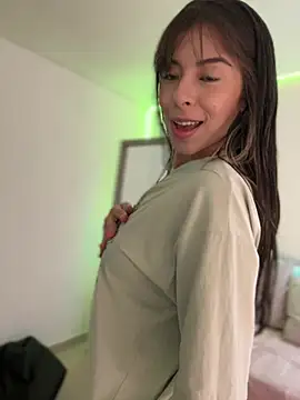 AmmyCollinsW online show from 6, 2, 2026