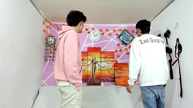 Fresahot2005 online show from 13, 2, 2025