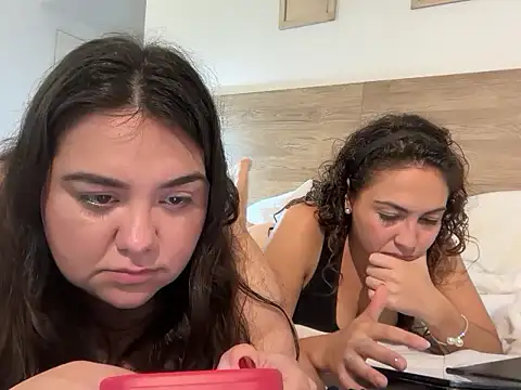 pili placer online show from 25, 11, 2025