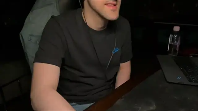 Stefisexy91 online show from 10, 4, 2026