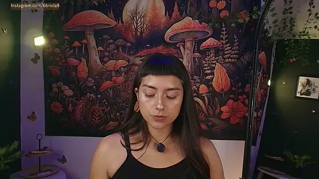 6Briela9  online show from 5, 5, 2026