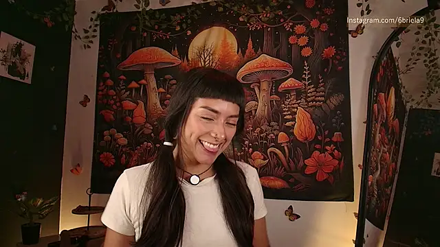 6Briela9  online show from 17, 5, 2026