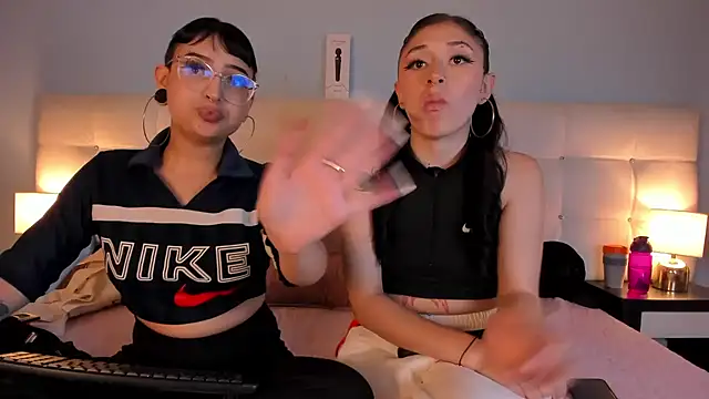 Cintya Kros online show from 15, 1, 2025