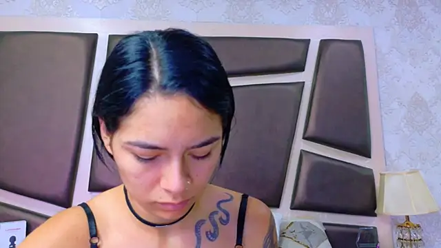 Snapshot of NicoleEsposito chatting on 11, 7, 2026 NicoleEsposito online show from 11, 7, 2026