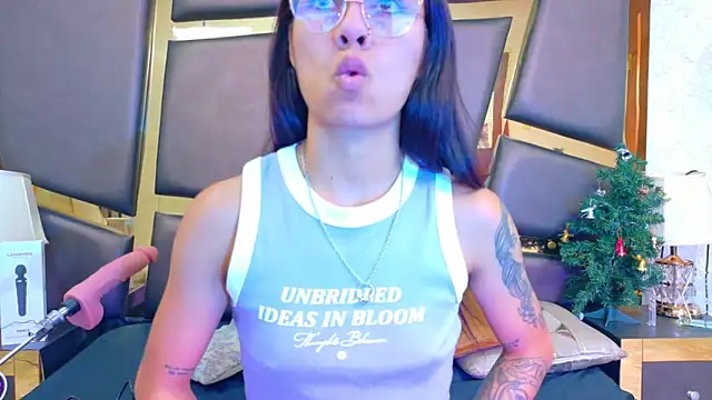 NicoleEsposito online show from 19, 12, 2025