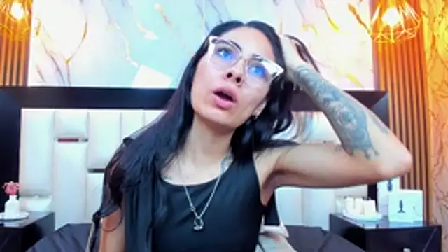 Snapshot of NicoleEsposito chatting on 15, 2, 2026 NicoleEsposito online show from 15, 2, 2026