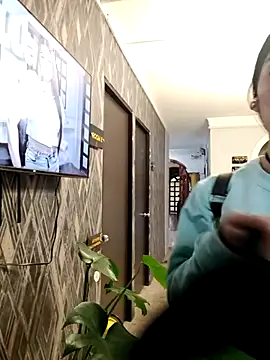 NicoleEsposito online show from 2, 4, 2026