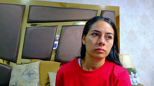 NicoleEsposito online show from 15, 4, 2026