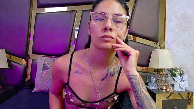 Snapshot of NicoleEsposito chatting on 20, 2, 2026 NicoleEsposito online show from 20, 2, 2026