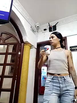 NicoleEsposito online show from 1, 4, 2026