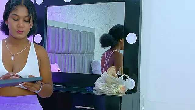 AlisonJaimes online show from 16, 10, 2025