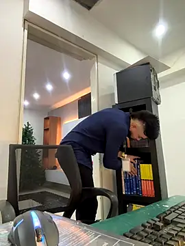  tony8 online show from 29, 11, 2025