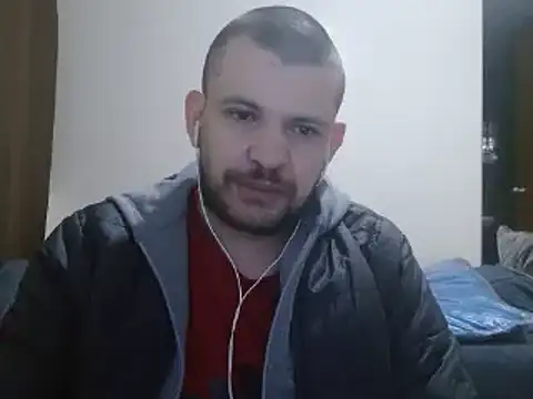 camiloking1720 online show from 9, 2, 2025