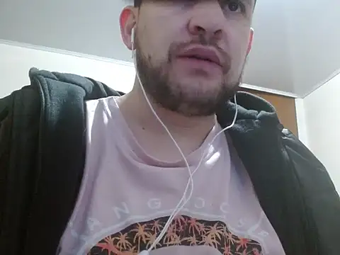 camiloking1720 online show from 3, 10, 2025