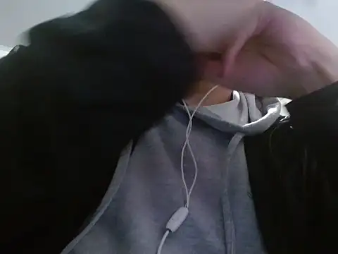 camiloking1720 online show from 15, 9, 2025