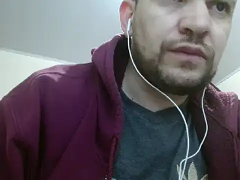 camiloking1720 online show from 26, 2, 2025