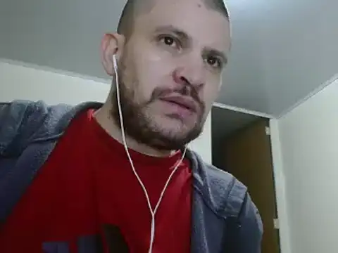 camiloking1720 online show from 8, 2, 2025