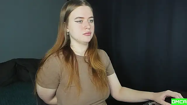 Pinku kitsune online show from 17, 11, 2025