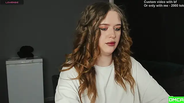 Pinku kitsune online show from 14, 2, 2026