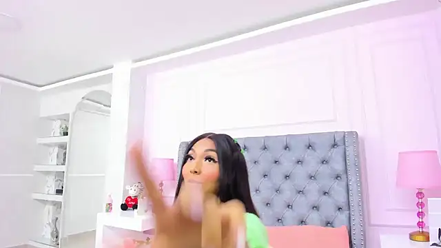 Snapshot of HaileeRoberts chatting on 13, 9, 2025 HaileeRoberts online show from 13, 9, 2025