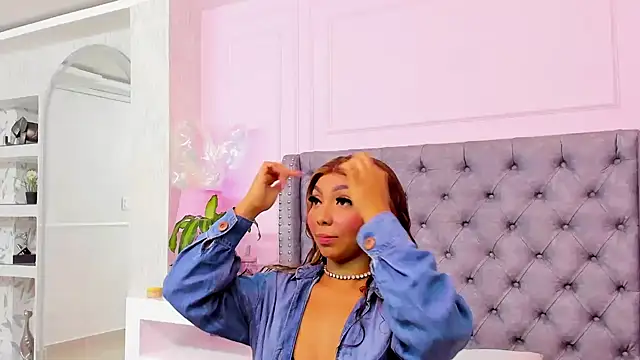 HaileeRoberts online show from 5, 5, 2026