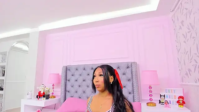 Snapshot of HaileeRoberts chatting on 13, 3, 2025 HaileeRoberts online show from 13, 3, 2025