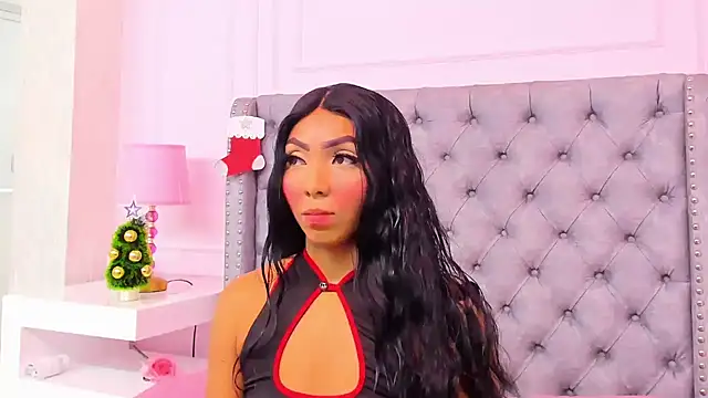 Snapshot of HaileeRoberts chatting on 21, 11, 2025 HaileeRoberts online show from 21, 11, 2025