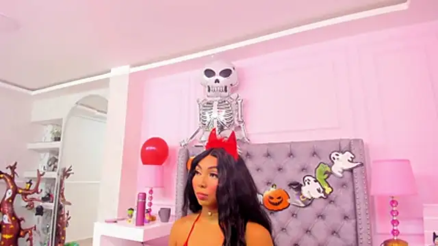 Snapshot of HaileeRoberts chatting on 24, 10, 2025 HaileeRoberts online show from 24, 10, 2025