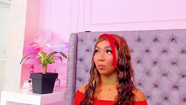 HaileeRoberts online show from 15, 3, 2026