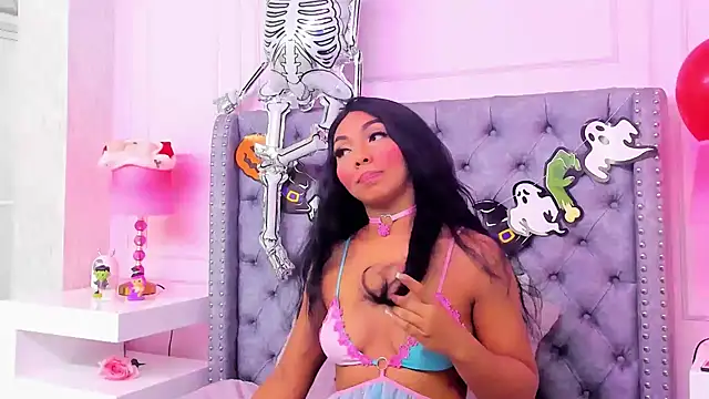 Snapshot of HaileeRoberts chatting on 1, 11, 2025 HaileeRoberts online show from 1, 11, 2025