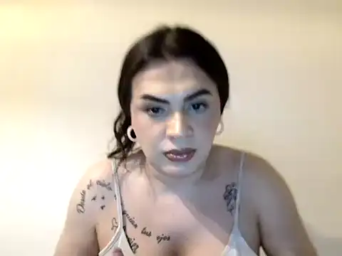 Dulce hot 23  online show from 27, 5, 2026